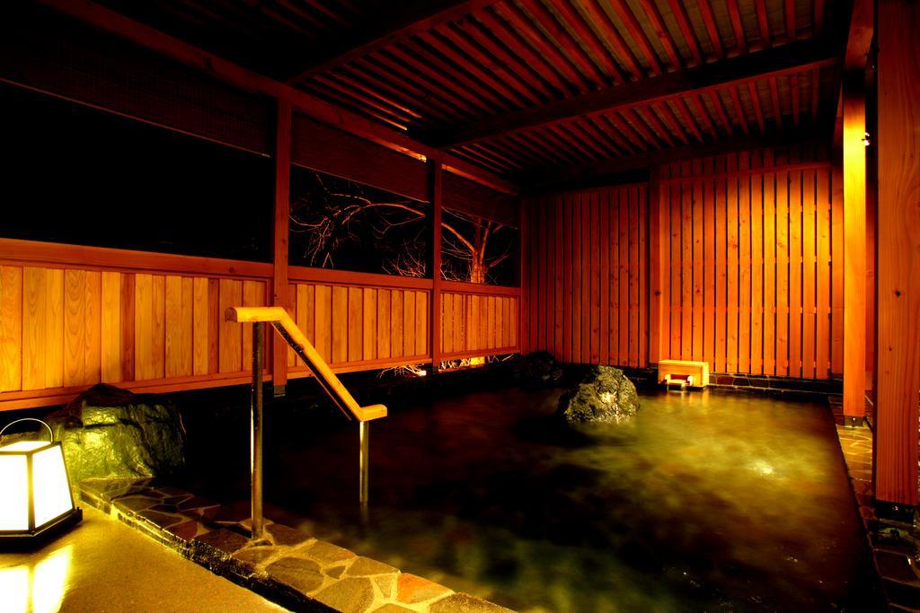 Wadoh Hotel Minano Bagian luar foto